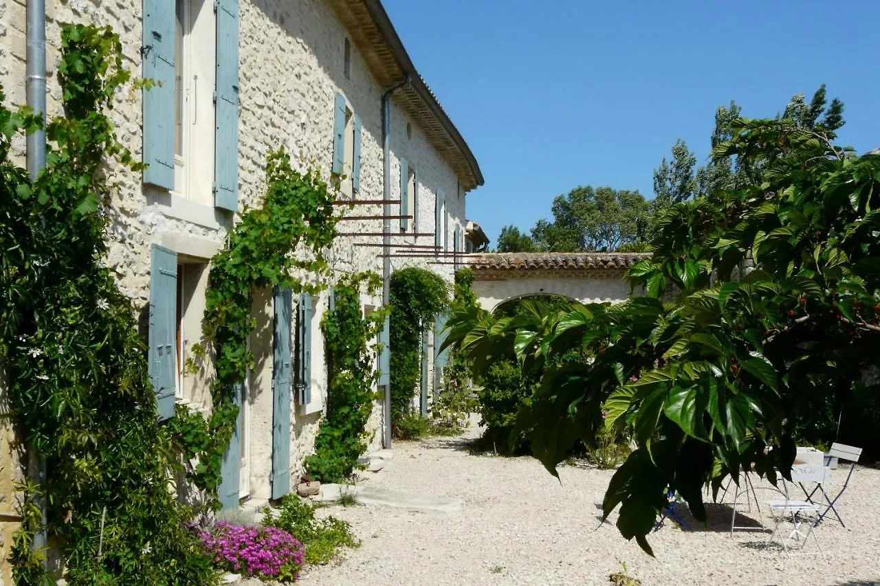 Clos Des 3 RuisseauxTaulignan ベッド・アンド・ブレックファスト Taulignan